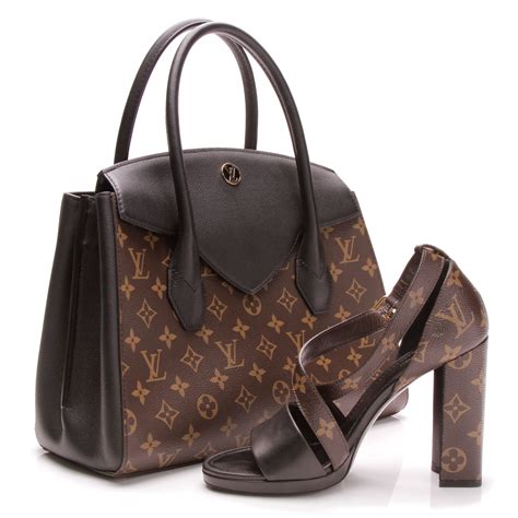 louis vuitton bag accessories.